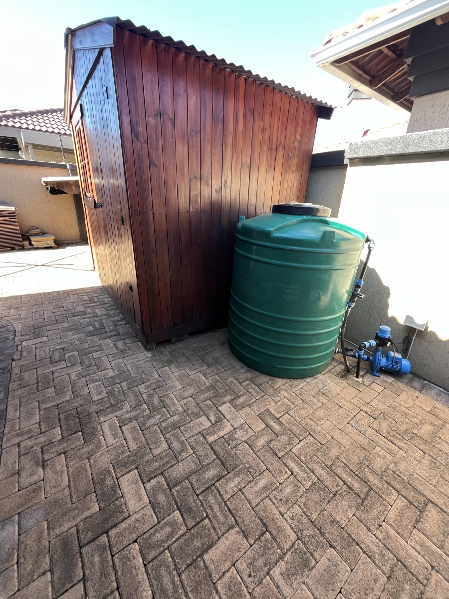 3 Bedroom Property for Sale in Baillie Park North West